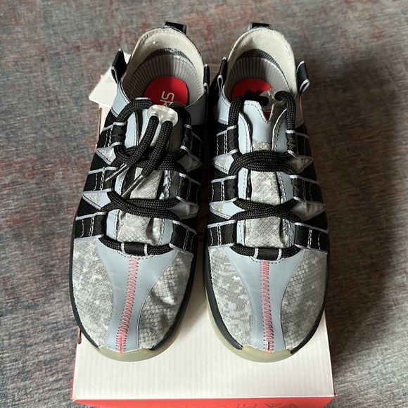 NWT Skye Footwear The Mobrly size 6.5W/5M Orca Black - Picture 2 of 7